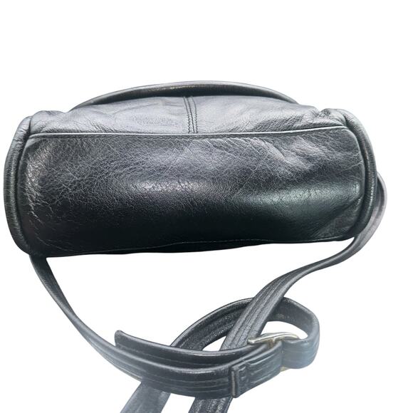 Wilsons Leather Black Genuine Leather Crossbody Shoulder Bag Small Purse - Picture 4 of 12